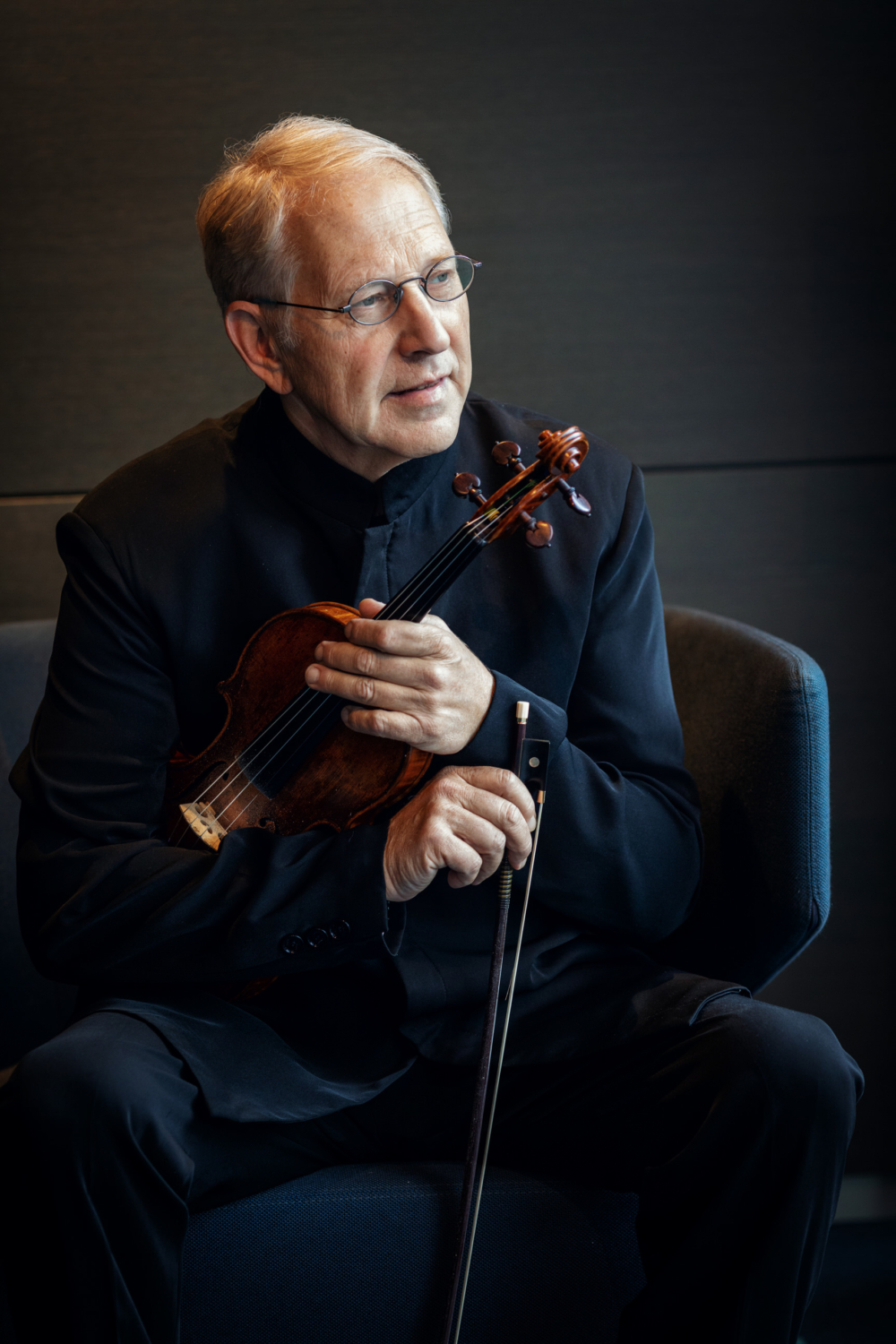 SHLOMO MINTZ, violinist, violist and conductor